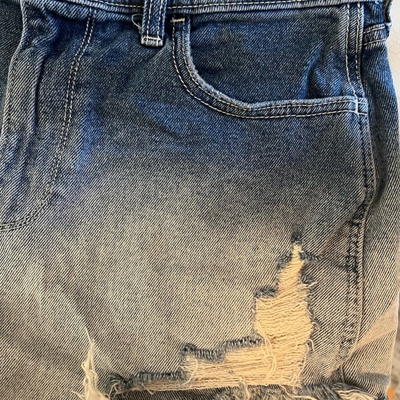 Hollister Shorts size 28 (7) - Picture 6 of 7